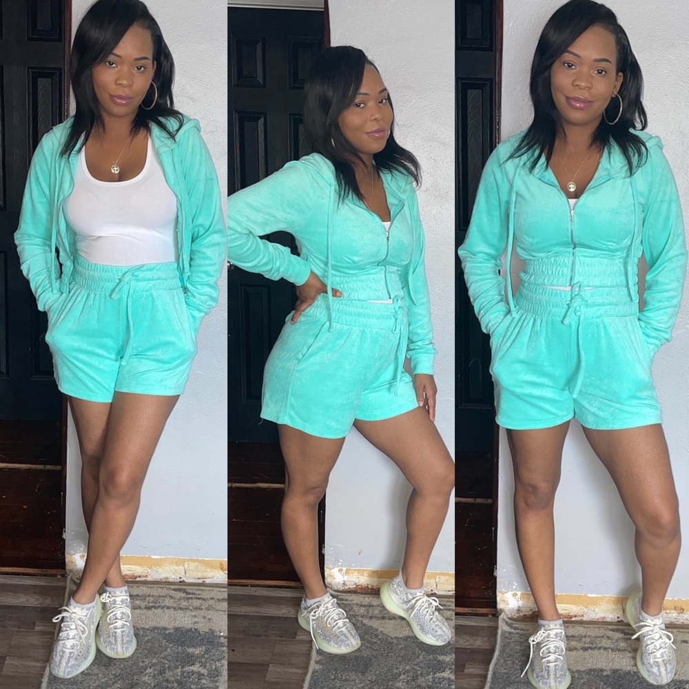 Mint Colored Short Set Terry Cloth Set New Size Medium